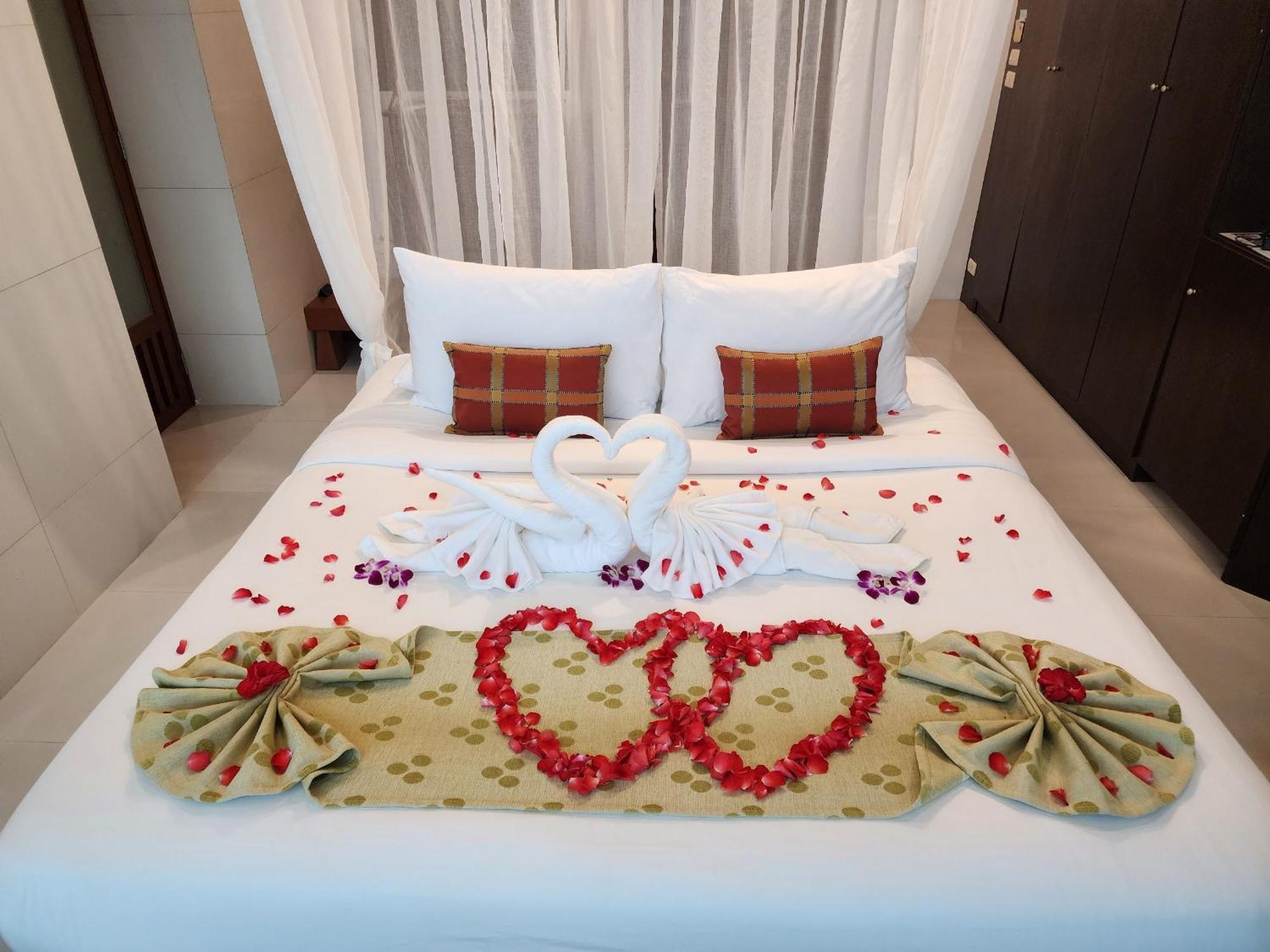 Hilltop Wellness Resort Kathu Buitenkant foto