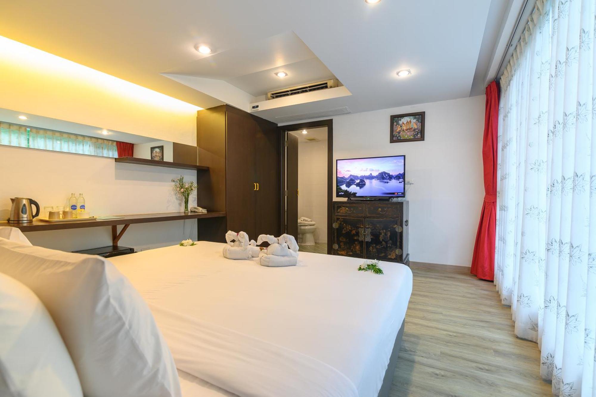 Hilltop Wellness Resort Kathu Buitenkant foto